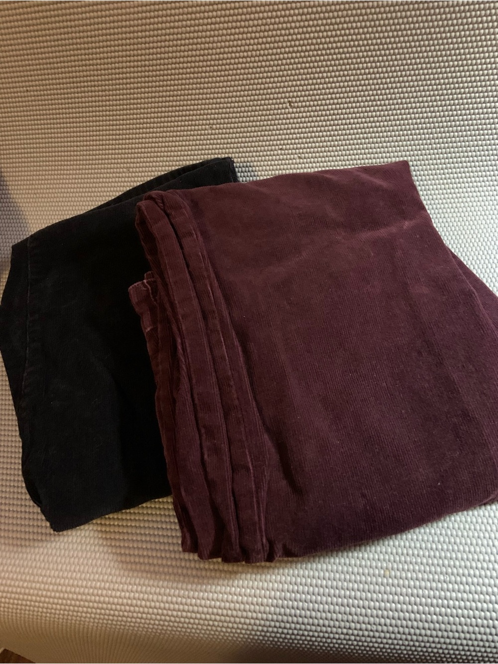 Two Pairs (2) Bundle Lands’ End Corduroy Pants Size 12 Burgundy & Black Women’s